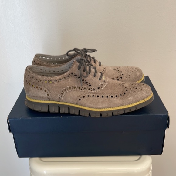 Cole Haan - Picture 4 of 7